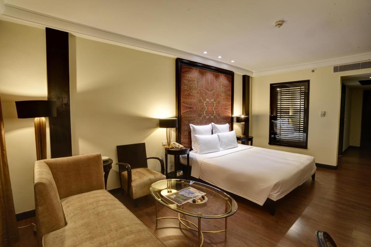 Pearl Continental Hotel, Muzaffarabad Zewnętrze zdjęcie
